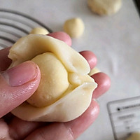 蛋黄酥的做法图解3