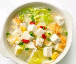 春季必备:白菜豆腐浓汤的做法