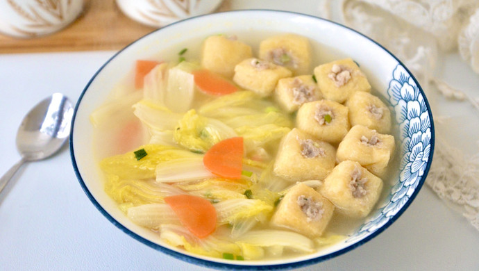 白菜油豆腐汤