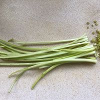 宝宝辅食：芹菜虾仁里脊肉水饺的做法图解4