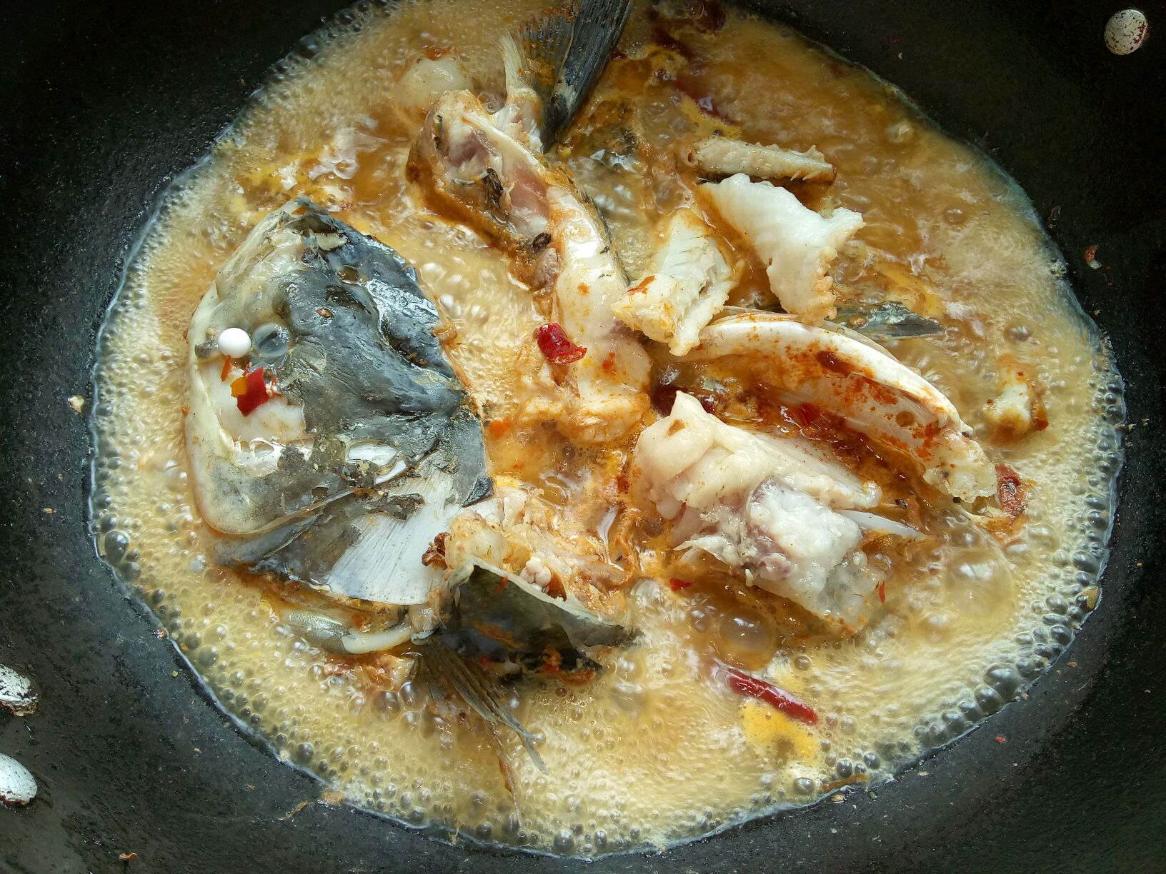 厨师长教你水煮鱼的家常做法，步骤详细，麻辣鲜香好吃超下饭 - 哔哩哔哩