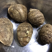 家常肉片芋头的做法图解1