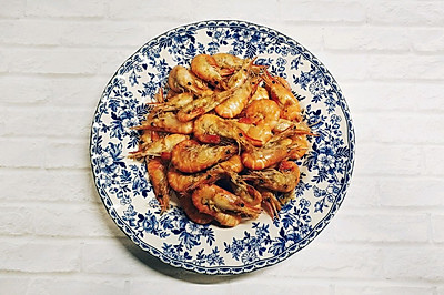 黄油蒜蓉焗罗氏虾