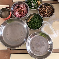 饺子云吞菜干瘦肉粥的做法图解2