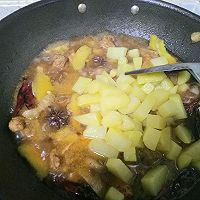 土豆烧排骨的做法图解8