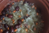 冬季银耳红枣汤的做法