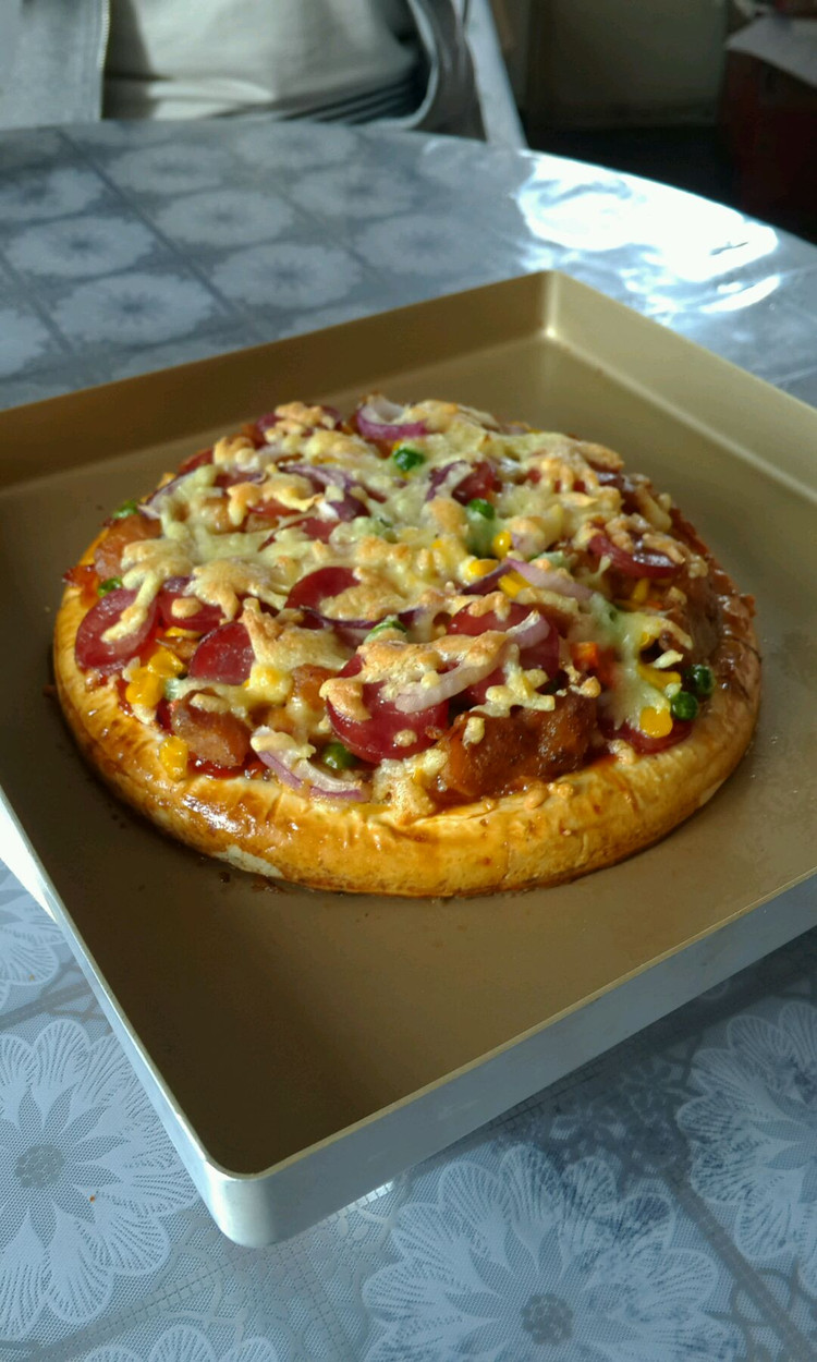 什锦披萨（附带披萨酱制作方法）的做法