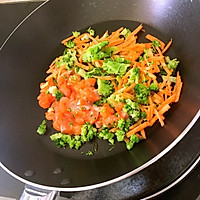 宝宝三文鱼焗饭的做法图解2
