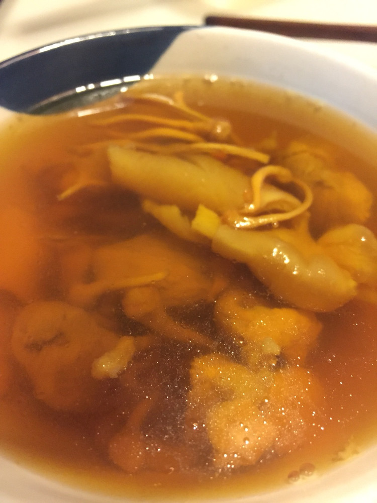 花㬵螺肉炖汤的做法