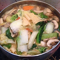 火腿蘑菇火锅-冬季暖身的做法图解4