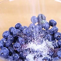自制蓝莓酱 宝宝辅食食谱的做法图解5