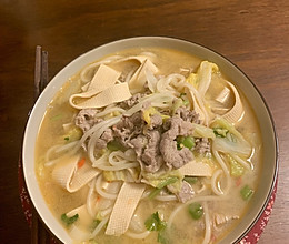 火锅羊肉面的做法