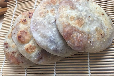 紫甘蓝牛肉馅饼