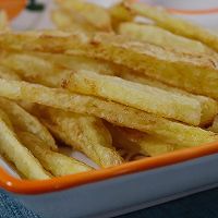 在家自制薯条，3块钱做满一大盘！的做法图解5
