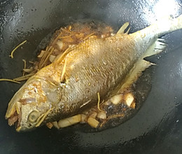 油煮黄花鱼的做法