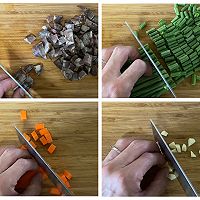 #挪威三文鱼#懒懒家滴 懒人焖饭的做法图解3