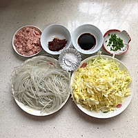 包菜炒粉丝的做法图解3