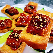 #多力金牌大厨带回家#香煎鳗鱼豆腐