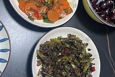 胡萝卜炒肉