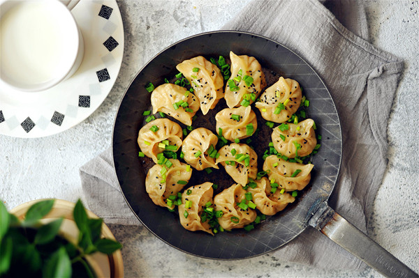 猪肉白菜水饺——独家秘制的做法