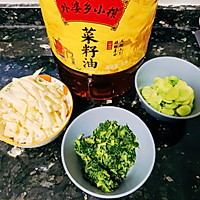 冬笋雪菜豆瓣汤的做法图解3