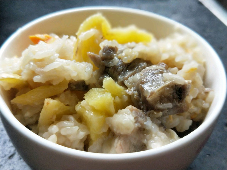 菠萝排骨饭的做法