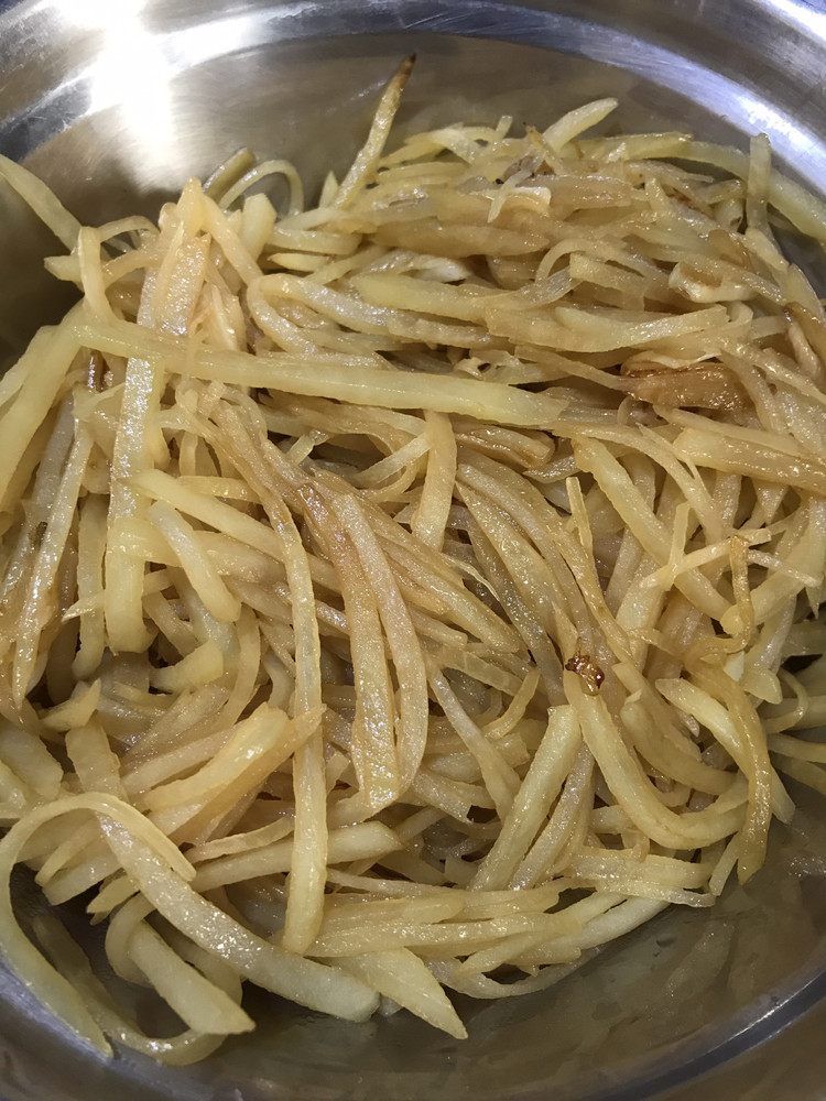 醋溜土豆丝的做法