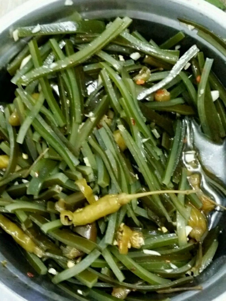 泡椒海带的做法