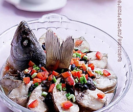 香辣豆豉蒸鲈鱼的做法