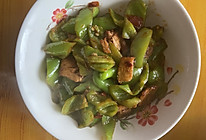 不一样的尖椒回锅肉的做法