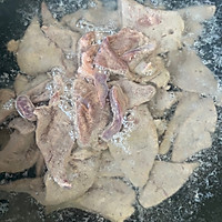 酱爆猪肝的做法图解2