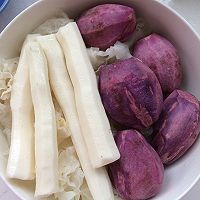 银耳山药紫薯羹的做法图解1
