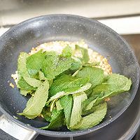 #肉食主义#薄荷炒牛肉丝的做法图解7