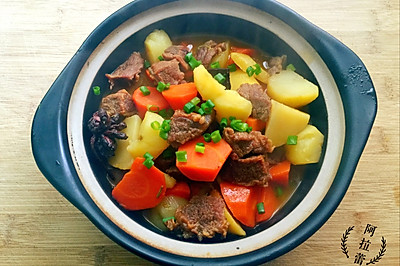 土豆炖牛肉