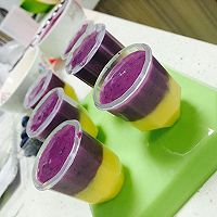 自制双色酸奶冰淇淋的做法图解4
