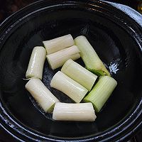 葱烧海参，不需要熬制高汤，厨房小白也可以做出的美味的做法图解5