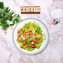 低脂快手菜：黑椒鸡胸肉炒西芹