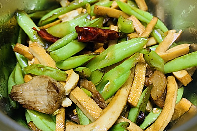 四季豆香干丝炒肉
