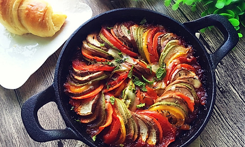 普罗旺斯烩菜～《Ratatouille》留住夏天的味道的做法