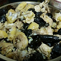桑拿鸡～木耳蒸鸡的做法图解3