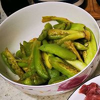 花蛤烩茄子的做法图解2