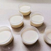 牛奶布丁的做法图解3