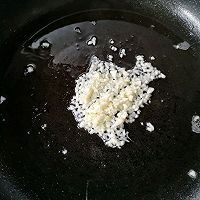 你有一份引爆味蕾的香辣小龙虾拌面请注意查收#我为奥运出食力#的做法图解9
