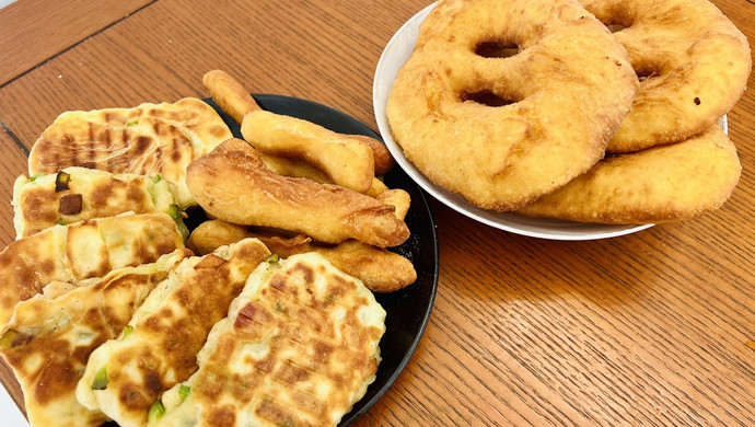 家常青椒饼（还可以顺便炸油饼）
