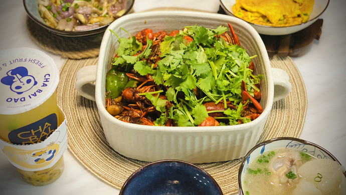 麻辣小龙虾