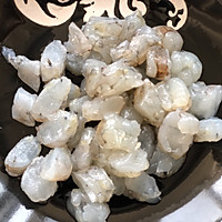 #换着花样吃早餐#茼蒿豆腐虾仁的做法图解2