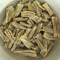 榨菜腐竹焖排骨的做法图解1