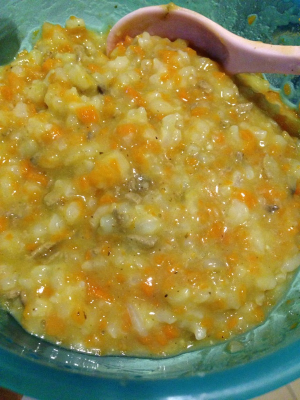 一岁宝宝食谱之牛肉鸡蛋胡萝卜粥的做法-菜谱