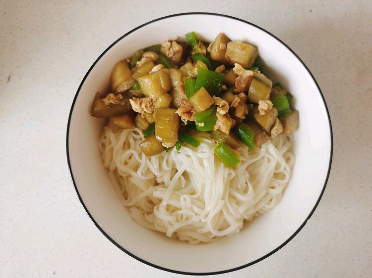 打卤面--茄子青椒鸡蛋卤的做法