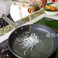 小银鱼拌豆腐的做法图解5